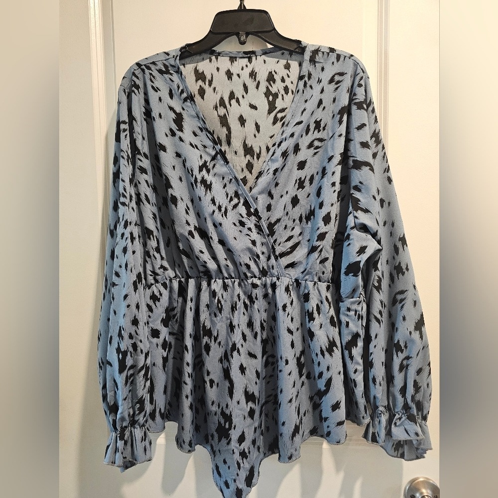 Womens Plus Size Blue & Black Asymmetrical Flutter Long Sleeve Wrap Blouse Work